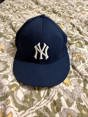 New York Yankees Navy Blue Fitted Baseball Cap